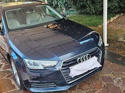 Usata Audi A4 Business 150 CV (110 kW) 2016 Blu Station wagon