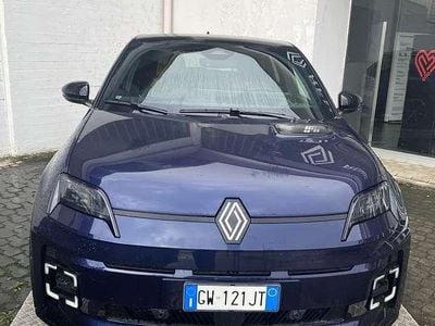 Usata Renault R5 Iconic 77 kW (106 CV) 2024 Tetto nero Utilitaria