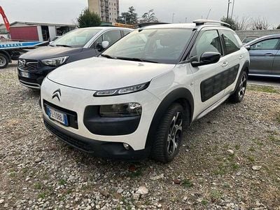 Usata Citroën C4 PureTech 82 CV (60 kW) 2017 Bianco Berlina
