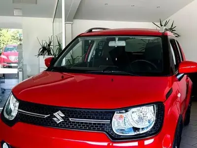 Usata Suzuki Ignis 90 CV (66 kW) 2017 Rosso SUV