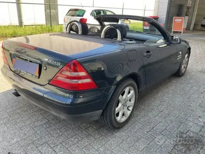 Usata Mercedes SLK230 193 CV (141 kW) 1997 Bluazzurro Cabrio