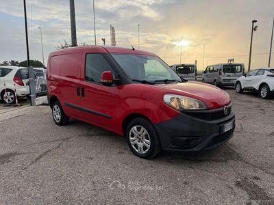 Usata Fiat Doblò S 90 CV (66 kW) 2015 Monovolume