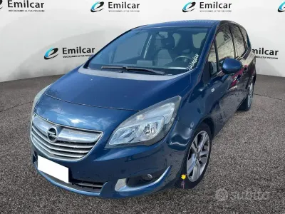 Usata Opel Meriva 120 CV (88 kW) 2017 Blu Monovolume