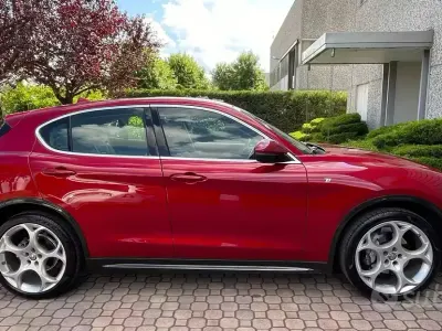 Usata Alfa Romeo Stelvio 209 CV (153 kW) 2021 SUV