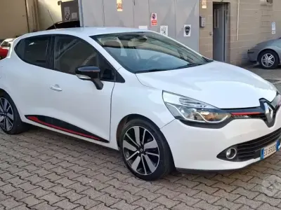 Usata Renault Clio IV 90 CV (66 kW) 2013 Bianco Berlina