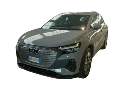 Usata Audi Q4 e-tron Business 69 kW (95 CV) 2022 Grigio SUV