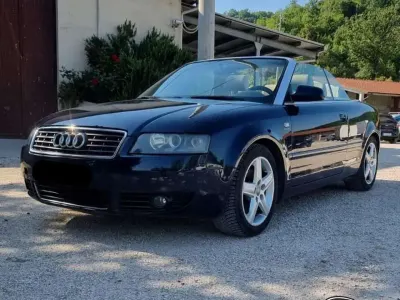 Usata Audi A4 Cabriolet 163 CV (119 kW) 2003 Blu Cabrio