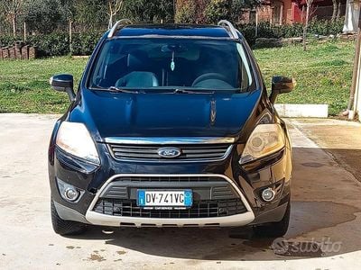 Usata Ford Kuga 136 CV (100 kW) 2009 Nero SUV