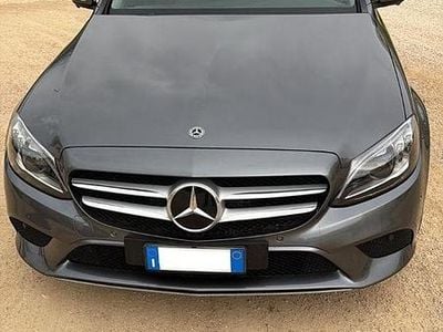 Usata Mercedes C220 170 CV (125 kW) 2019 Grigio Berlina