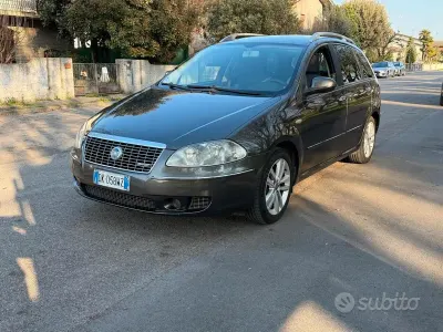 Usata Fiat Croma 150 CV (110 kW) 2008 Grigio Station wagon