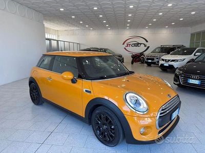 Usata Mini Cooper Coupé Hype 95 CV (69 kW) 2016 Arancione Coupé