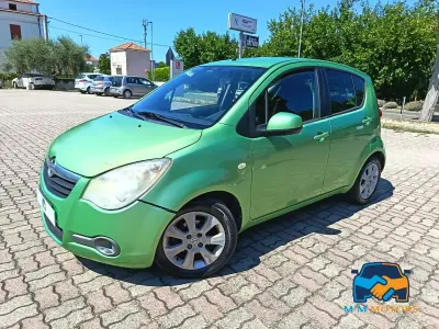 Usata Opel Agila Enjoy 68 CV (50 kW) 2009 Verde Utilitaria