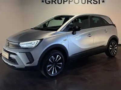 Usata Opel Crossland X Design Edition 110 CV (80 kW) 2023 Argento SUV