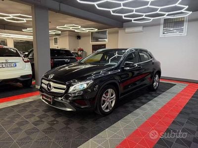 Usata Mercedes GLA180 110 CV (80 kW) 2016 Nero SUV