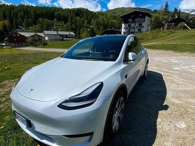 Bianco Usata 2024 Tesla Model Y RWD SUV | 36.000 € (Buon prezzo)