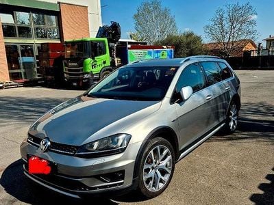 Begagnad VW Golf Alltrack 184 HK (135 kW) 2015 Grå Kombi