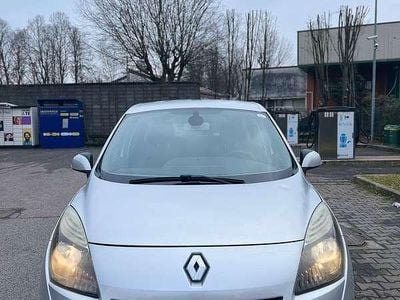 Usata Renault Scénic III Luxe 131 CV (96 kW) 2011 Monovolume