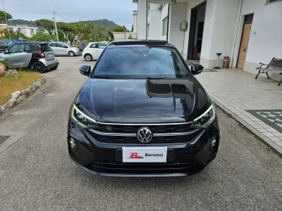 Usata VW Taigo R-line 116 CV (85 kW) 2025 Nero SUV