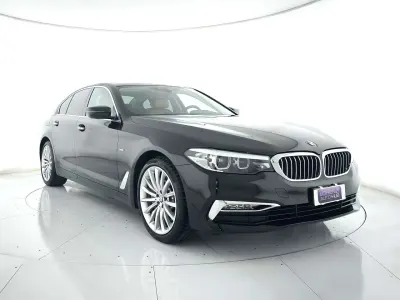 Usata BMW 530 Luxury Line 249 CV (183 kW) 2018 Nero metallizzato Berlina