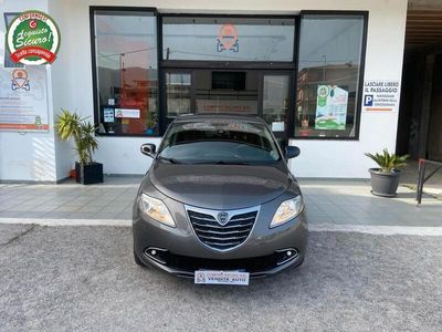 usata Lancia Ypsilon 1.2 69 CV 5 porte GPL Gold