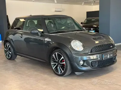 Usata Mini Cooper S Coupé 184 CV (135 kW) 2010 Nero Coupé