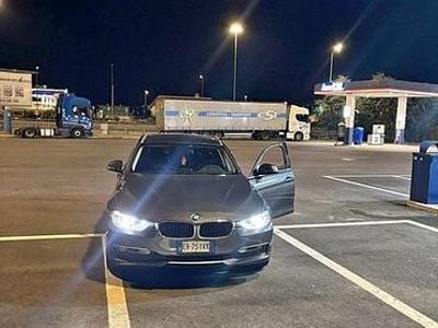 Usata BMW 318 995 CV (731 kW) 2013 Station wagon