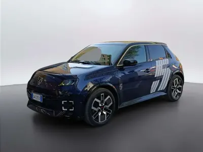Usata Renault R5 Iconic 110 kW (150 CV) 2024 Bestyle berlino (blu notturno Utilitaria