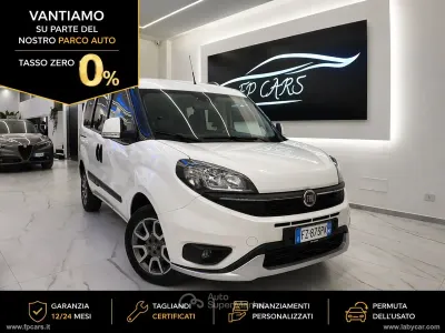 Usata Fiat Doblò Trekking 120 CV (88 kW) 2020 Bianco Monovolume