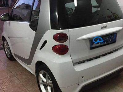 usata Smart ForTwo Coupé forTwo1.0 mhd bianca lim 70cv