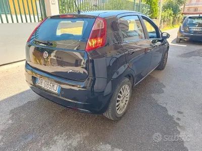 Usata Fiat Punto 75 CV (55 kW) 2008 Nero Utilitaria