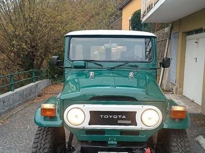 Usado Toyota Land Cruiser 1985 Verde SUV
