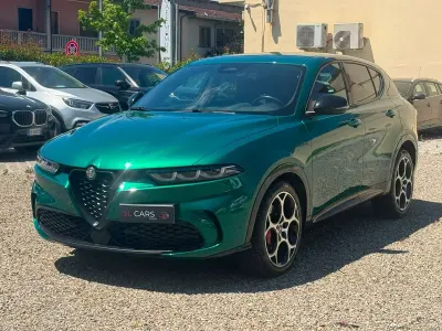 Usata Alfa Romeo Tonale Veloce 160 CV (117 kW) 2023 Verde montreal SUV