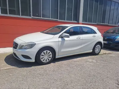 Usata Mercedes 180 122 CV (89 kW) 2014 Bianco Berlina