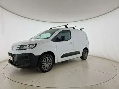 Usata Peugeot Partner S 102 CV (75 kW) 2024 Bianco Monovolume