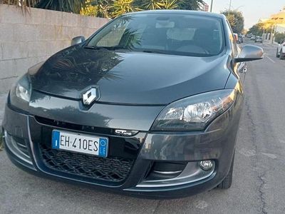 Usata Renault Mégane 110 CV (80 kW) 2011 Grigio Berlina