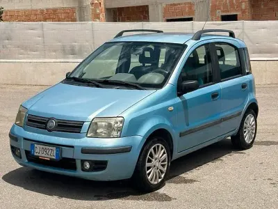 Usata Fiat Panda 116 CV (85 kW) 2005 Bluazzurro Utilitaria