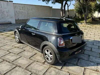 Begagnad Mini One D 90 HK (66 kW) 2011 Svart Halvkombi