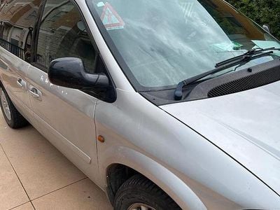 Usata Chrysler Voyager 143 CV (105 kW) 2006 Monovolume