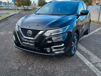 Usata Nissan Qashqai Tekna 116 CV (85 kW) 2019 Nero SUV