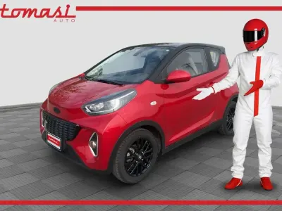 Nuova DR DR 1.0 19 kW (27 CV) 2025 Red con tetto nero Utilitaria