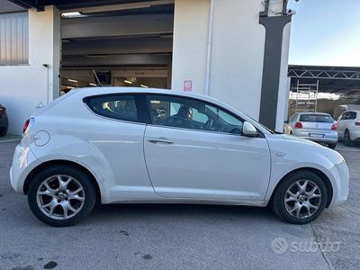 Usata Alfa Romeo MiTo 105 CV (77 kW) 2009 Bianco Utilitaria