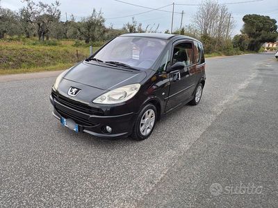 Usata Peugeot 1007 73 CV (53 kW) 2005 Other Monovolume