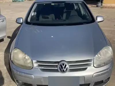 Usado VW Golf V Goal 105 CV (77 kW) 2007 Gris Berlina