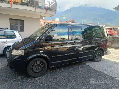 Usata VW Multivan 174 CV (127 kW) 2004 Monovolume