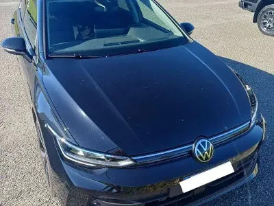 Gebraucht VW Golf VIII Edition 116 PS (85 kW) 2025 Schwarz Limousine