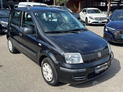 Usata Fiat Panda Dynamic 69 CV (50 kW) 2012 Nero Utilitaria