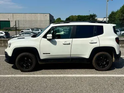 Usata Jeep Renegade Longitude 140 CV (102 kW) 2015 Bianco SUV
