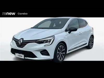 Usata Renault Clio Techno 145 CV (106 kW) 2023 Bianco Utilitaria