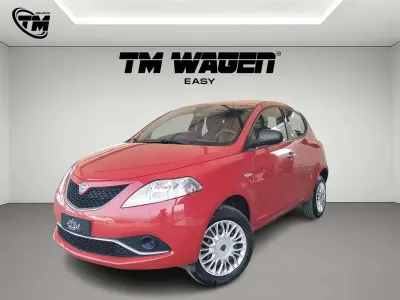 Usata Lancia Ypsilon Silver 80 CV (58 kW) 2017 Rosso Utilitaria
