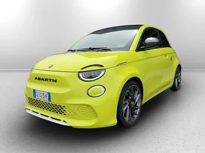 Usata Abarth 500e Turismo 47 kW (64 CV) 2025 Verde Utilitaria